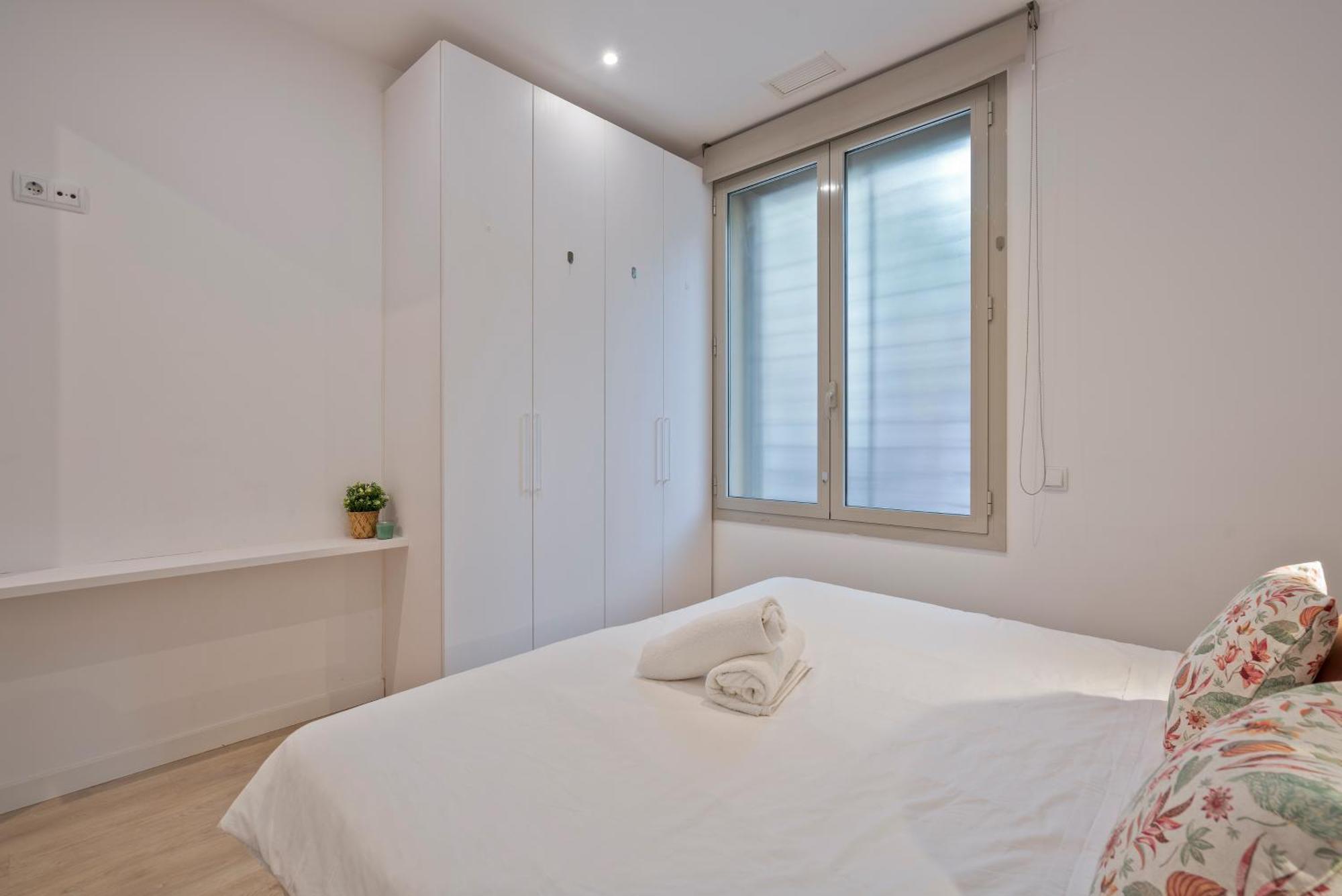 Bcnstop Sant Pau Suites Barcellona Esterno foto